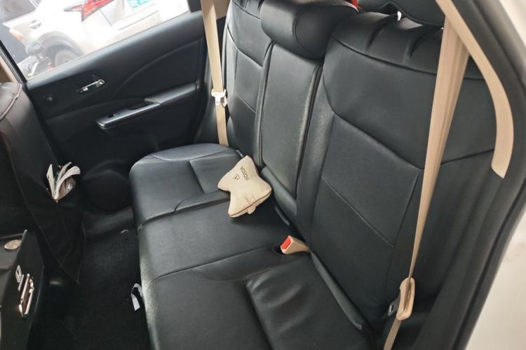 Used Honda CR-V 2016 2.0L two-wheel drive Urban Edition Left Rear Seat