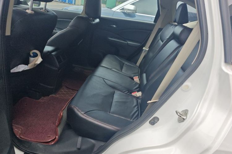Used Honda CR-V 2016 2.0L Two-Wheel Drive Classic Edition Left Rear Seat