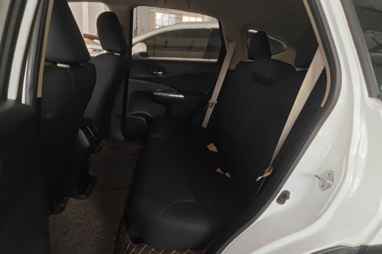 Used Honda CR-V 2016 2.0L Two-Wheel Drive Classic Edition Left Rear Seat