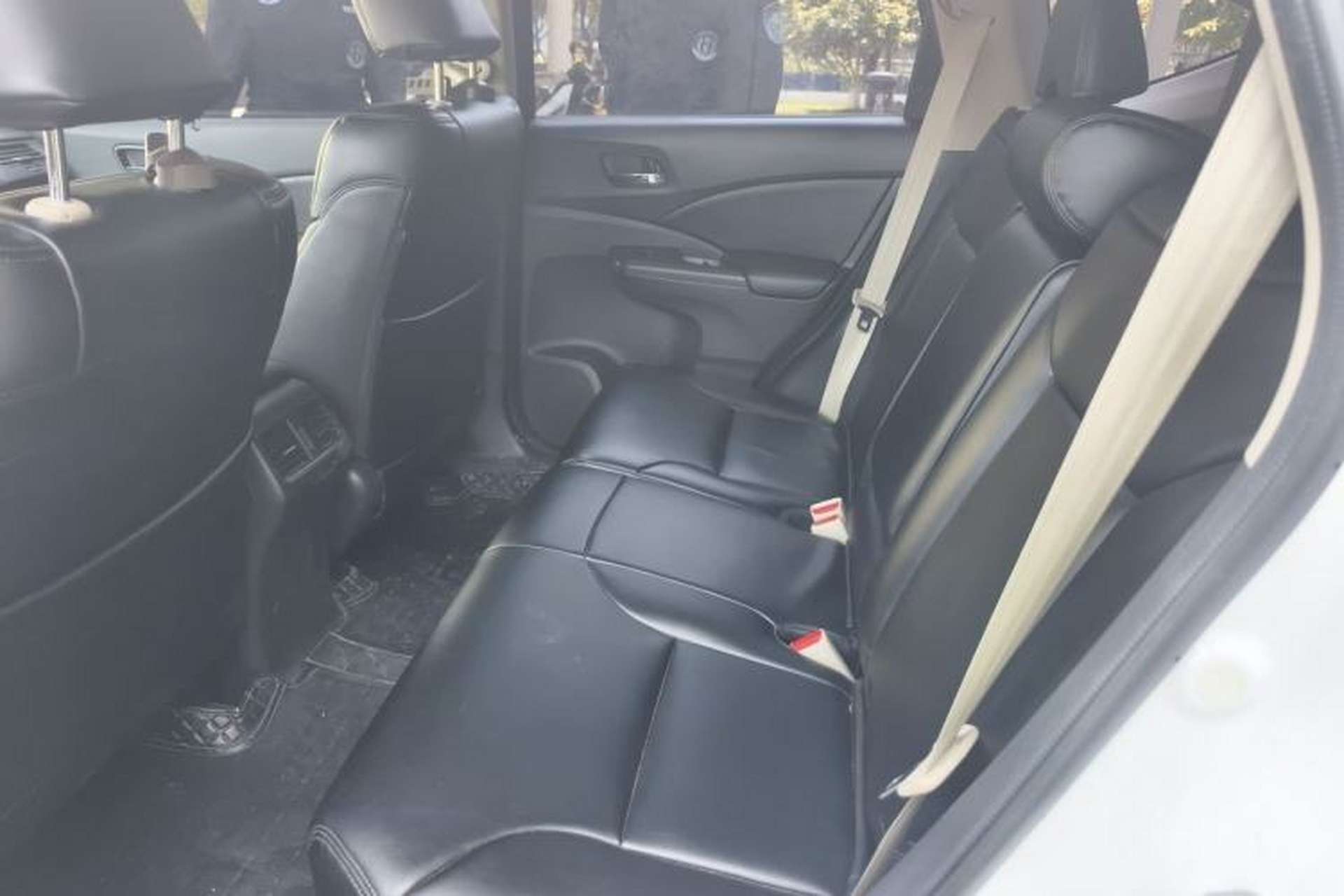 Used Honda CR-V 2016 2.0L Two-Wheel Drive Classic Edition Left Rear Seat
