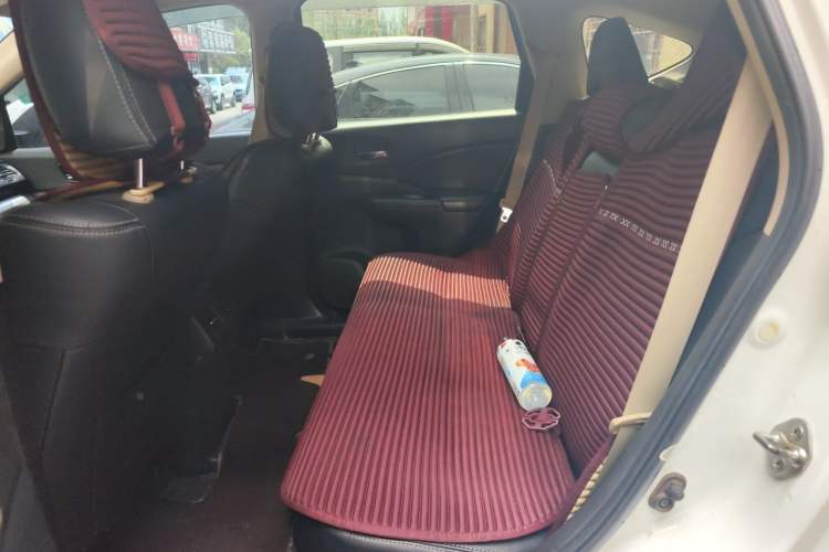 Used Honda CR-V 2016 2.0L two-wheel drive Urban Edition Left Rear Seat