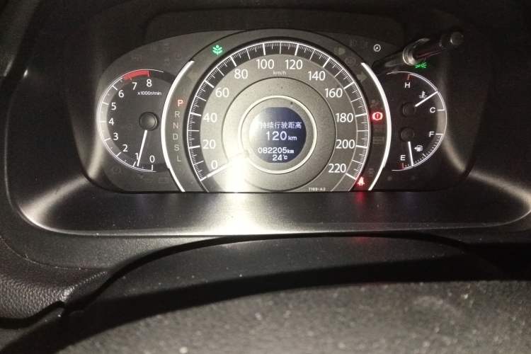 Used Honda CR-V 2016 2.0L Two-Wheel Drive Classic Edition Odometer Close Up