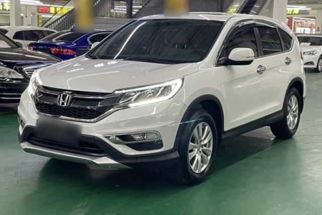 Ojetý Honda CR-V 2016 2.0L two-wheel drive Urban Edition