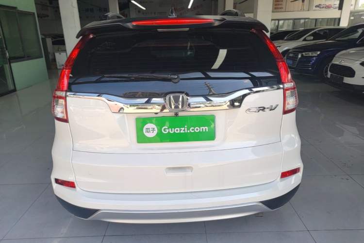 Used Honda CR-V 2016 2.0L two-wheel drive Urban Edition Rear