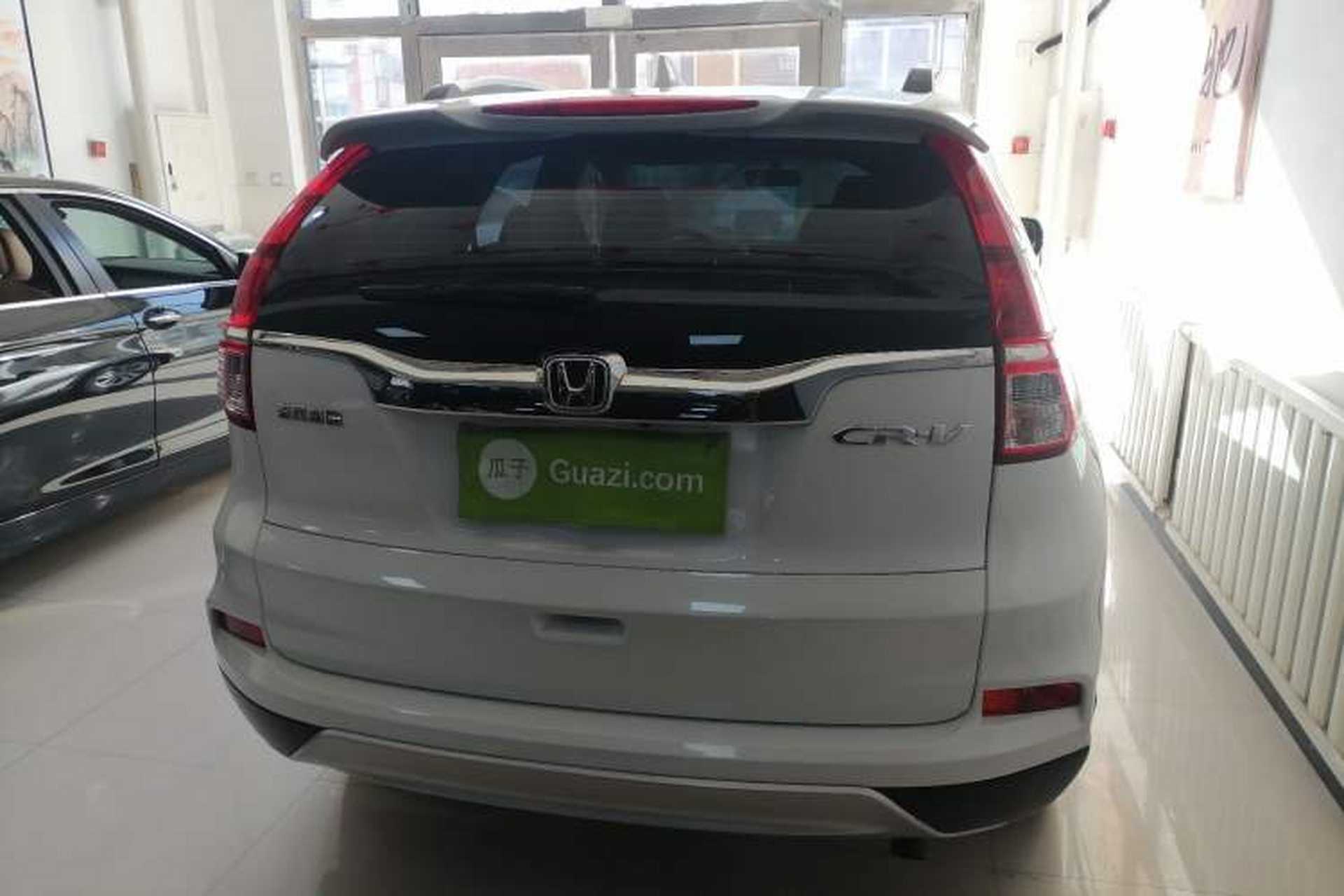 Used Honda CR-V 2016 2.0L Two-Wheel Drive Classic Edition Rear
