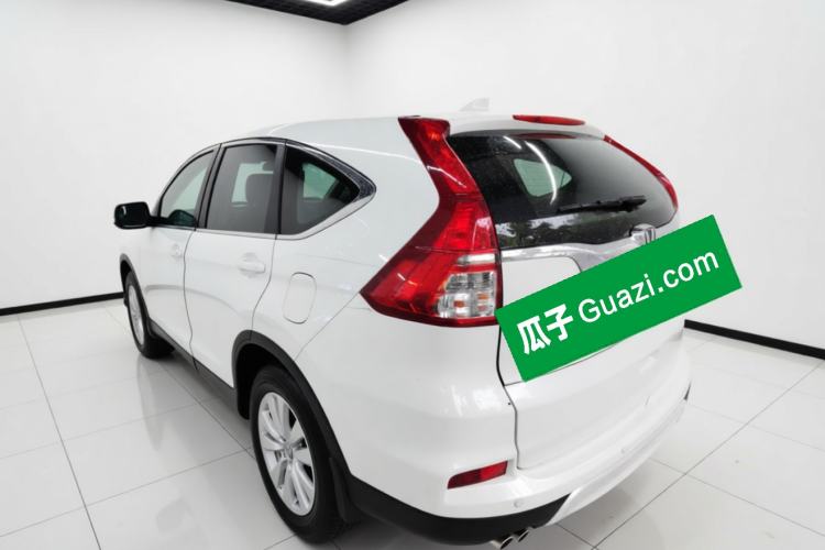 Used Honda CR-V 2016 2.0L two-wheel drive Urban Edition Rear Left 45 Deg