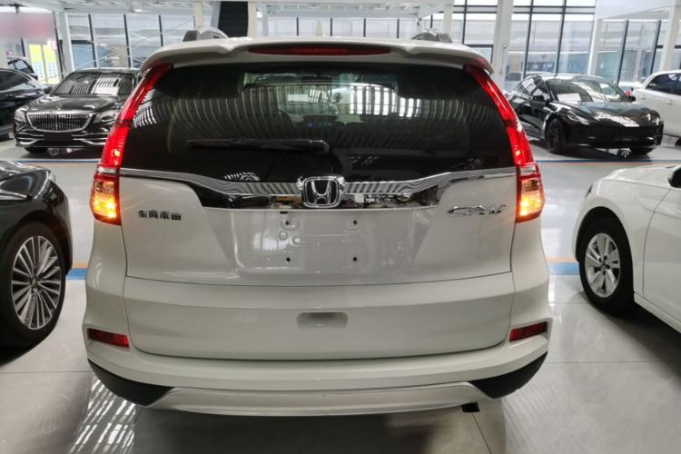 Used Honda CR-V 2016 2.0L two-wheel drive Urban Edition Rear
