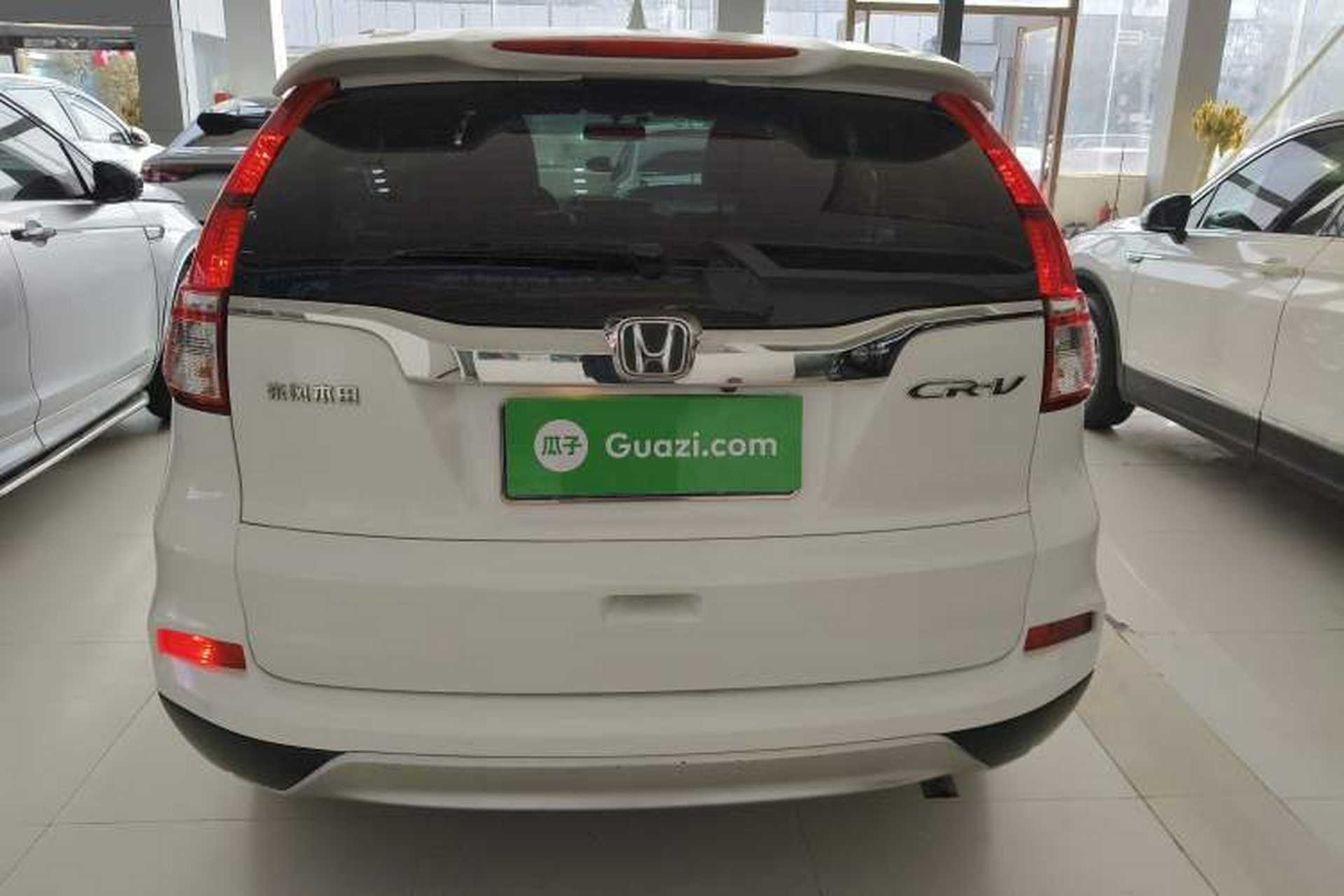 Used Honda CR-V 2016 2.0L two-wheel drive Urban Edition Rear