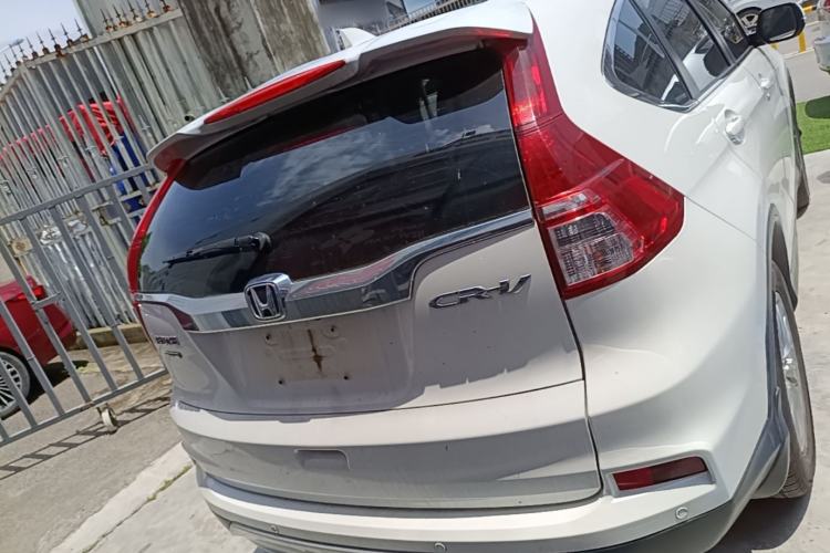 Used Honda CR-V 2016 2.0L two-wheel drive Urban Edition Rear