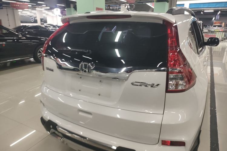 Used Honda CR-V 2016 2.0L two-wheel drive Urban Edition Rear