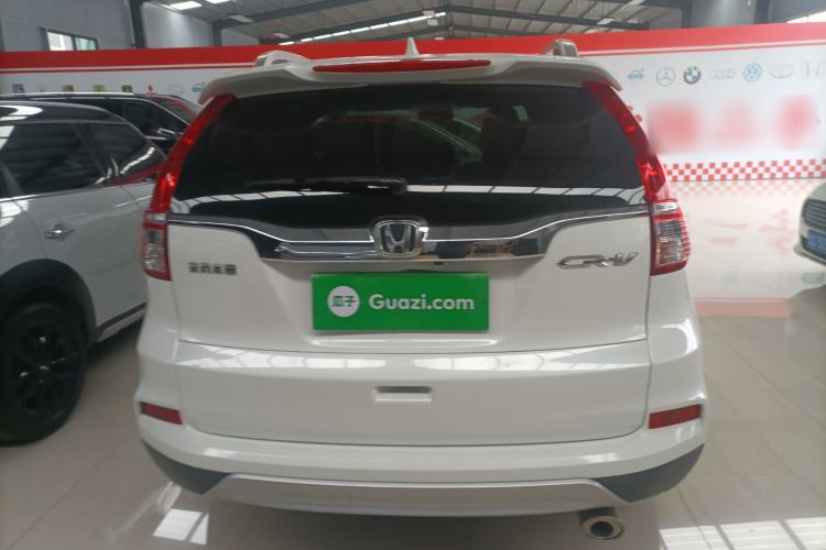Used Honda CR-V 2016 2.0L two-wheel drive Urban Edition Rear