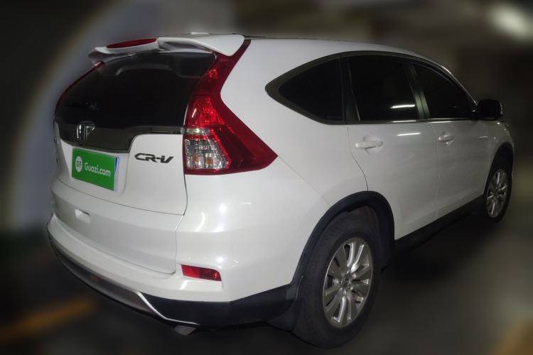 Used Honda CR-V 2016 2.0L Two-Wheel Drive Classic Edition Rear Right 45 Deg