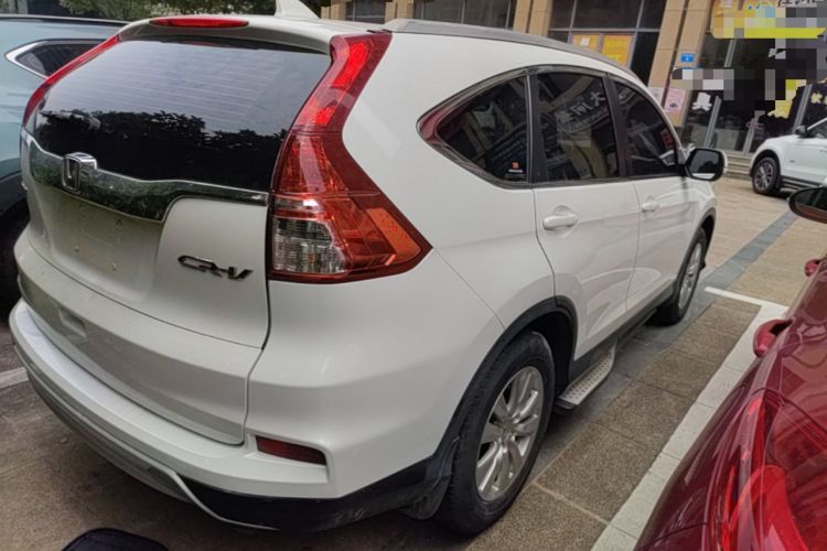 Used Honda CR-V 2016 2.0L Two-Wheel Drive Classic Edition Rear Right 45 Deg
