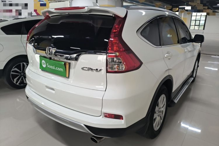 Used Honda CR-V 2016 2.0L two-wheel drive Urban Edition Rear Right 45 Deg