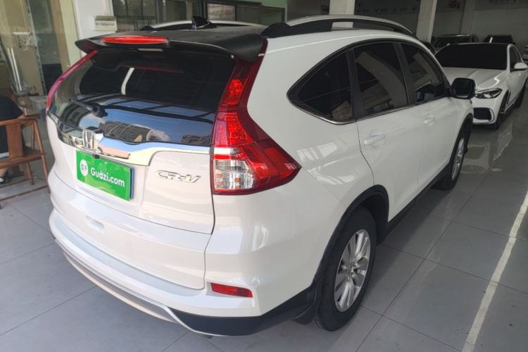 Used Honda CR-V 2016 2.0L two-wheel drive Urban Edition Rear Right 45 Deg