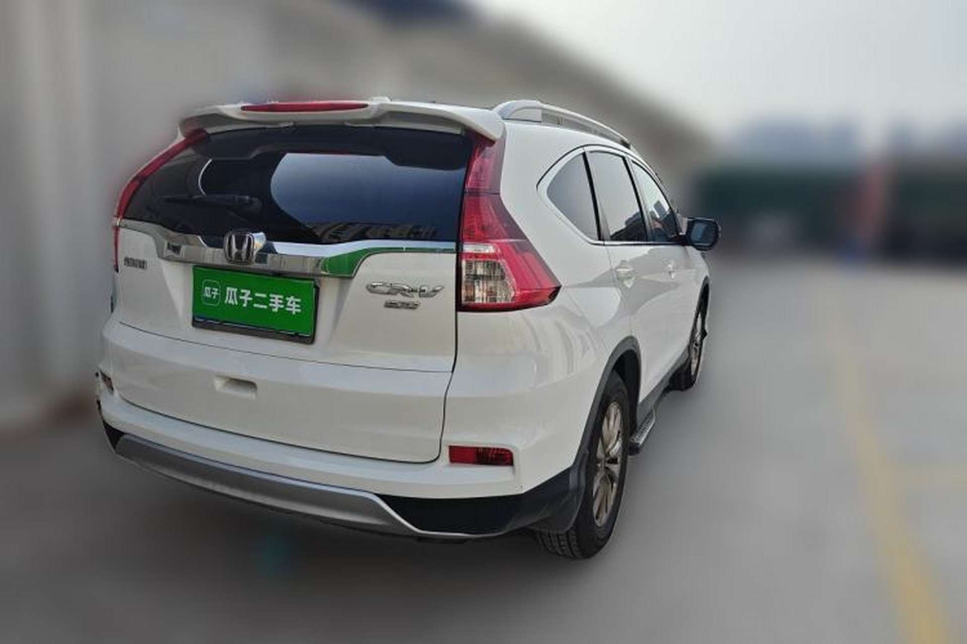 Used Honda CR-V 2016 2.0L two-wheel drive Urban Edition Rear Right 45 Deg