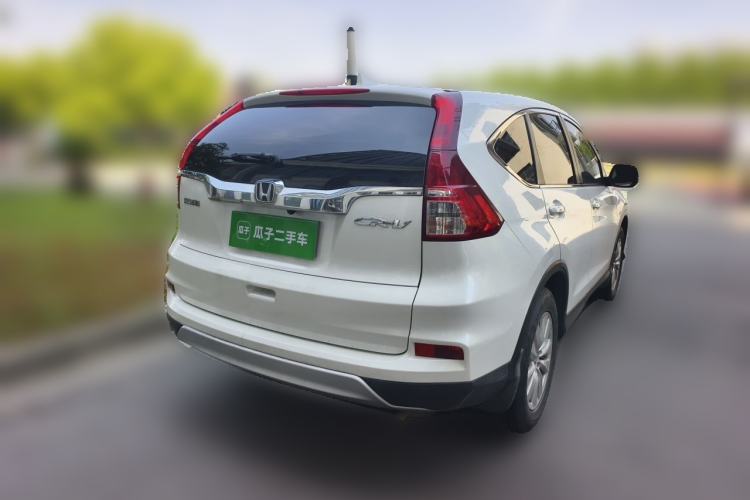 Used Honda CR-V 2016 2.0L Two-Wheel Drive Classic Edition Rear Right 45 Deg