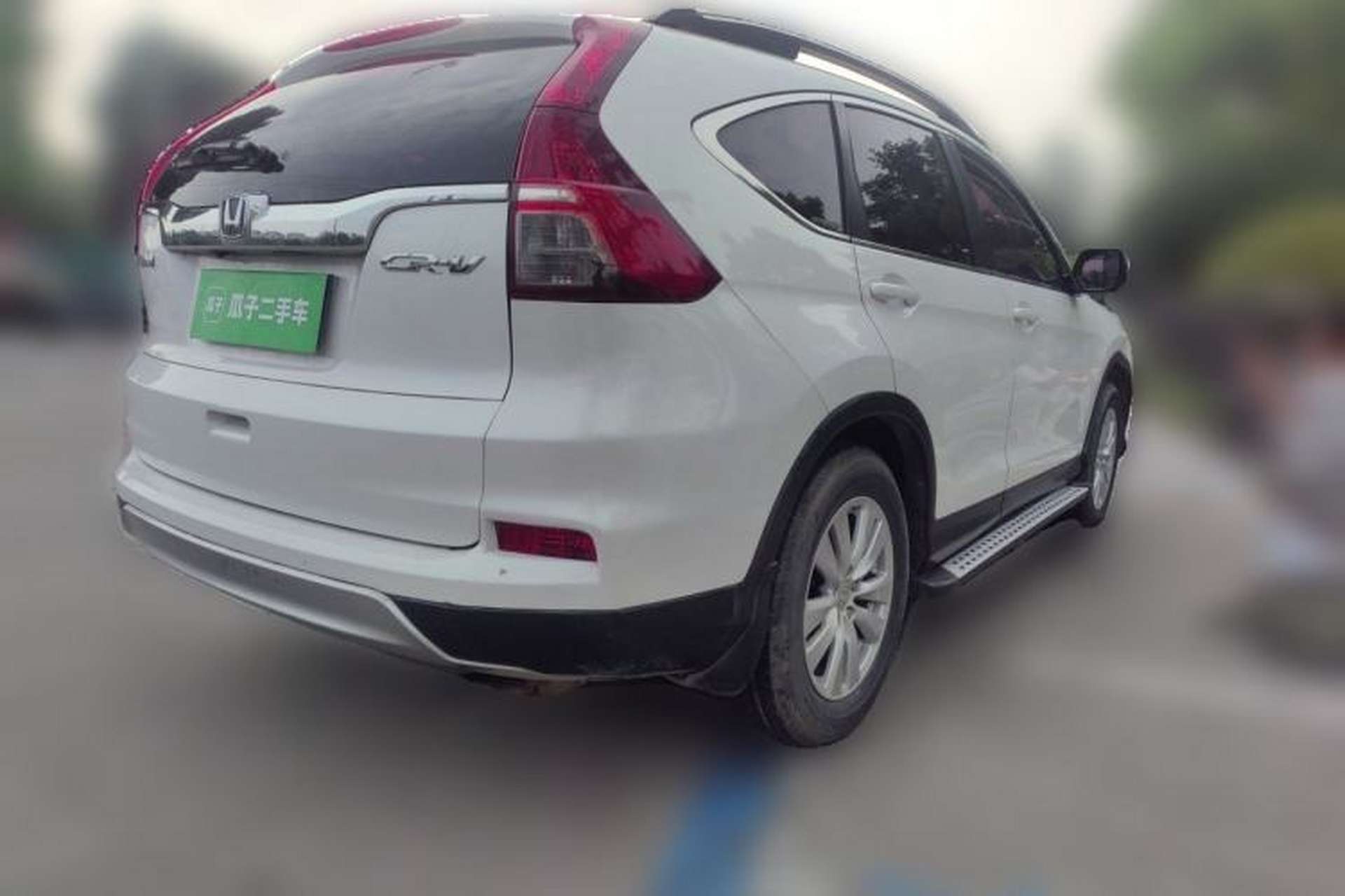 Used Honda CR-V 2016 2.0L two-wheel drive Urban Edition Rear Right 45 Deg