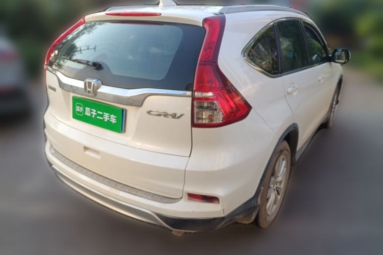 Used Honda CR-V 2016 2.0L Two-Wheel Drive Classic Edition Rear Right 45 Deg