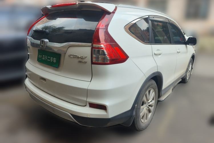 Used Honda CR-V 2016 2.0L two-wheel drive Urban Edition Rear Right 45 Deg