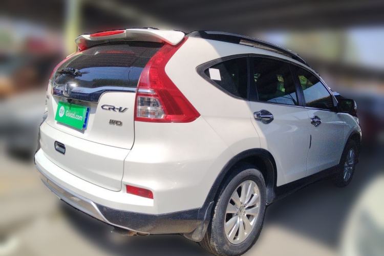 Used Honda CR-V 2016 2.0L two-wheel drive Urban Edition Rear Right 45 Deg