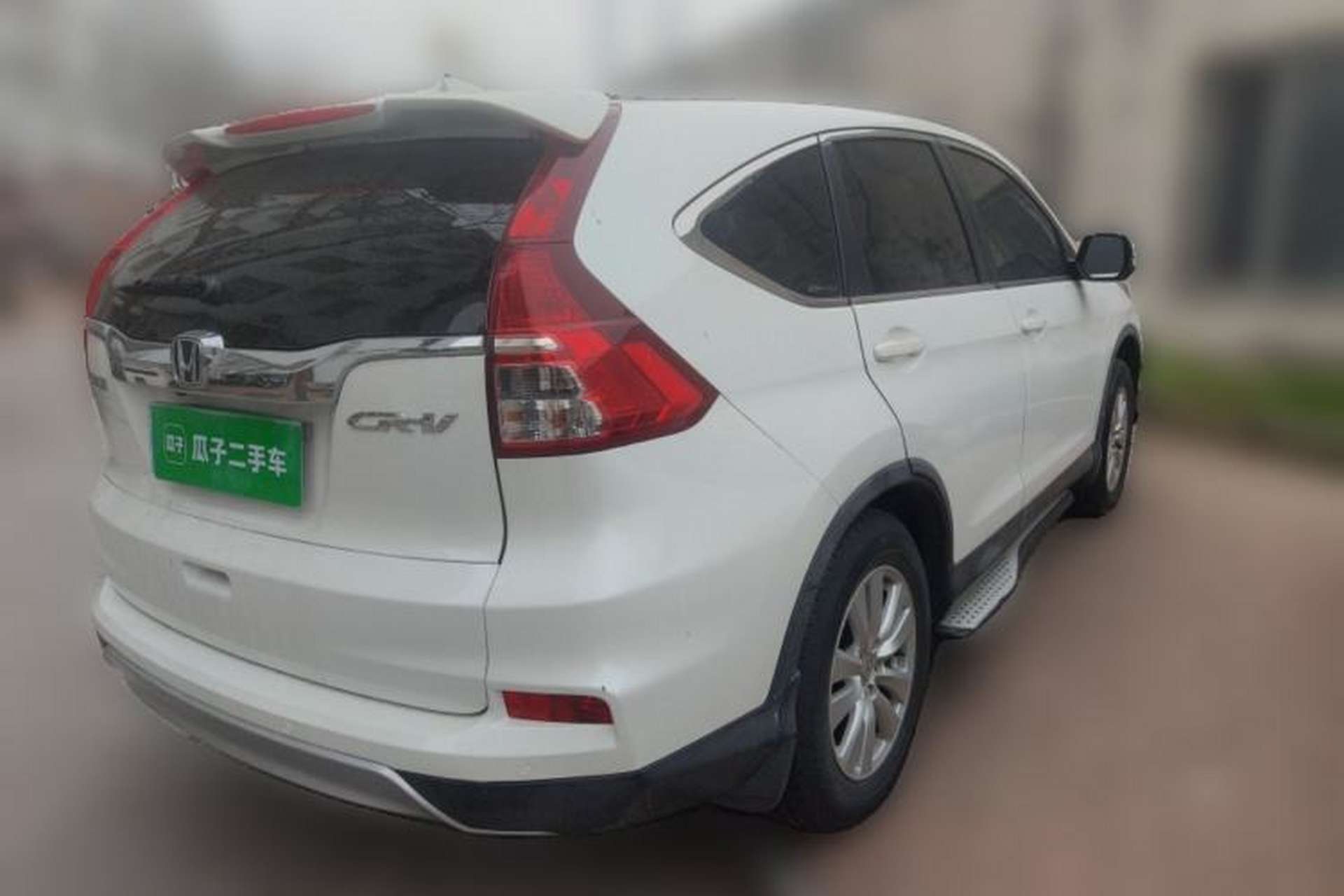 Used Honda CR-V 2016 2.0L two-wheel drive Urban Edition Rear Right 45 Deg
