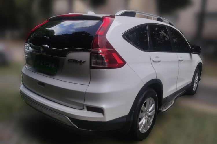 Used Honda CR-V 2016 2.0L two-wheel drive Urban Edition Rear Right 45 Deg