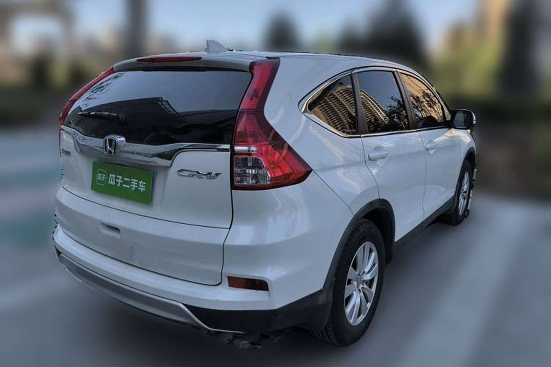 Used Honda CR-V 2016 2.0L Two-Wheel Drive Classic Edition Rear Right 45 Deg