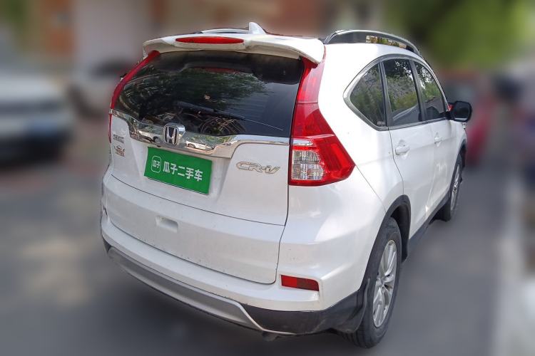 Used Honda CR-V 2016 2.0L Two-Wheel Drive Classic Edition Rear Right 45 Deg