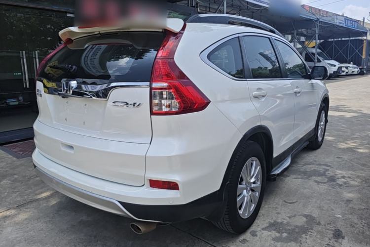 Used Honda CR-V 2016 2.0L two-wheel drive Urban Edition Rear Right 45 Deg