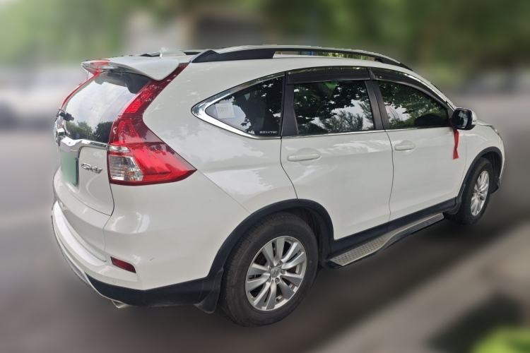 Used Honda CR-V 2016 2.0L Two-Wheel Drive Classic Edition Rear Right 45 Deg