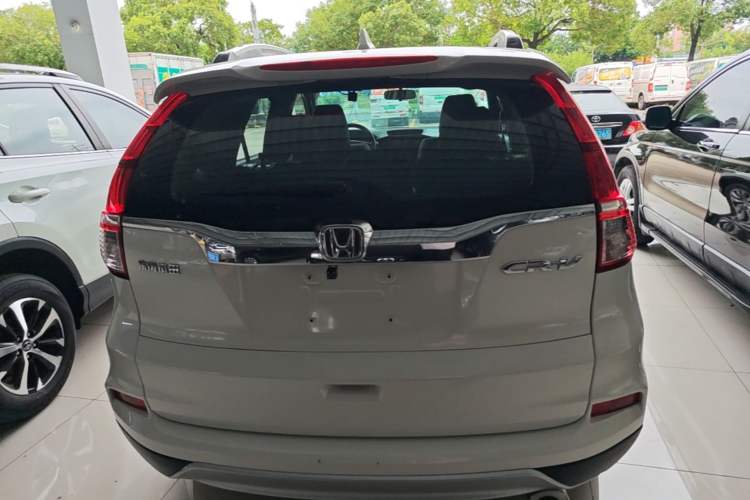 Used Honda CR-V 2016 2.0L Two-Wheel Drive Classic Edition Rear