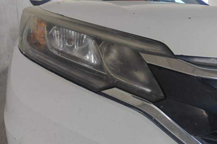 Used Honda CR-V 2016 2.0L two-wheel drive Urban Edition Right Front Headlight
