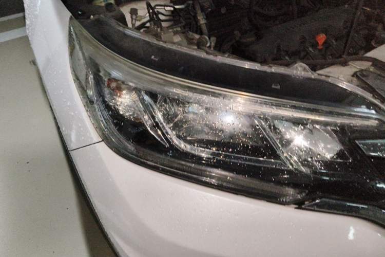 Used Honda CR-V 2016 2.0L two-wheel drive Urban Edition Right Front Headlight