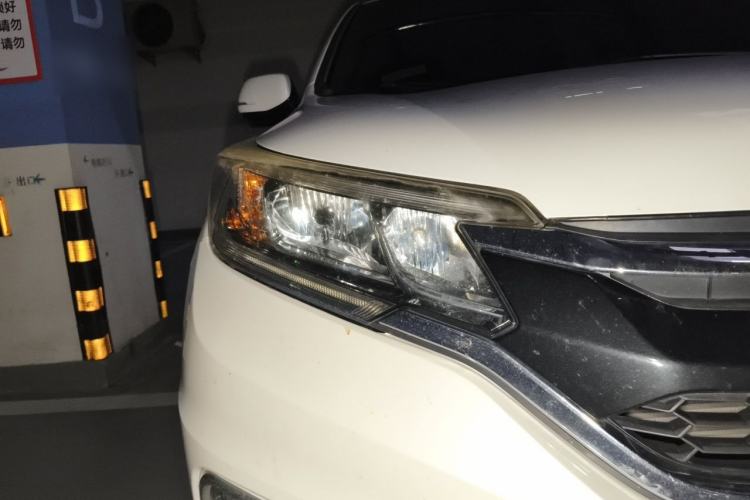Used Honda CR-V 2016 2.0L two-wheel drive Urban Edition Right Front Headlight