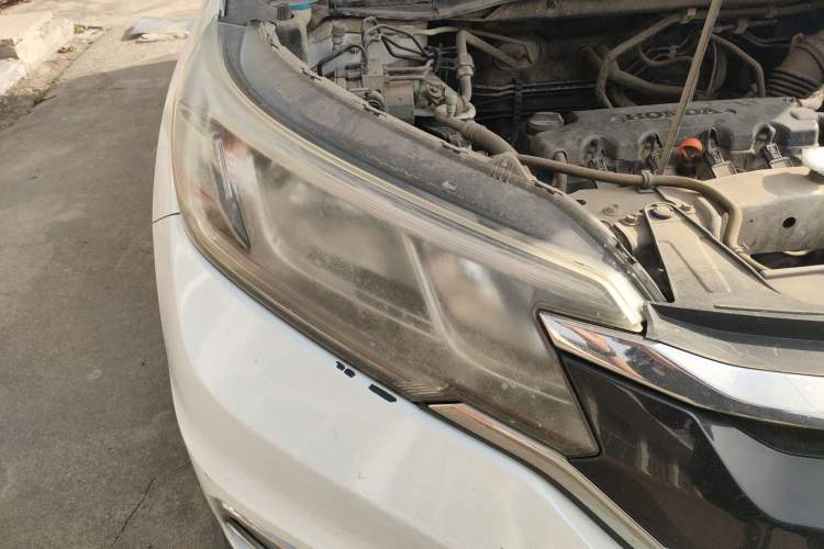Used Honda CR-V 2016 2.0L two-wheel drive Urban Edition Right Front Headlight