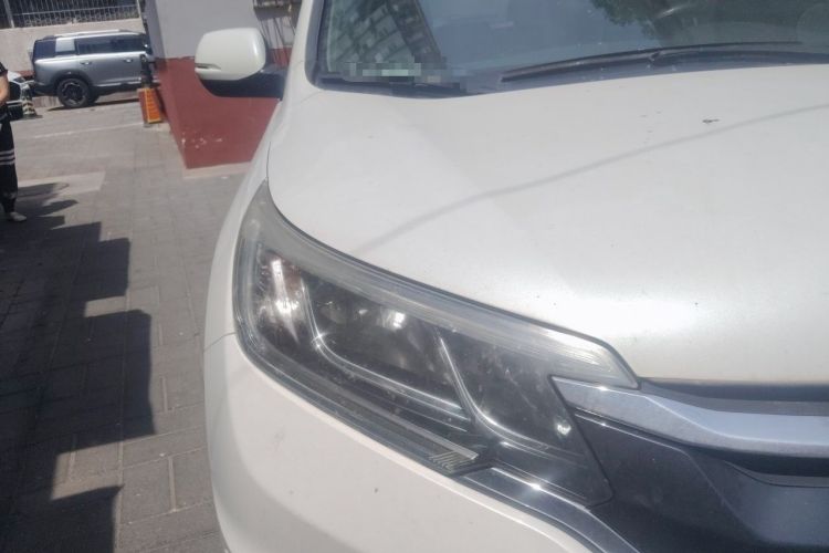 Used Honda CR-V 2016 2.0L two-wheel drive Urban Edition Right Front Headlight