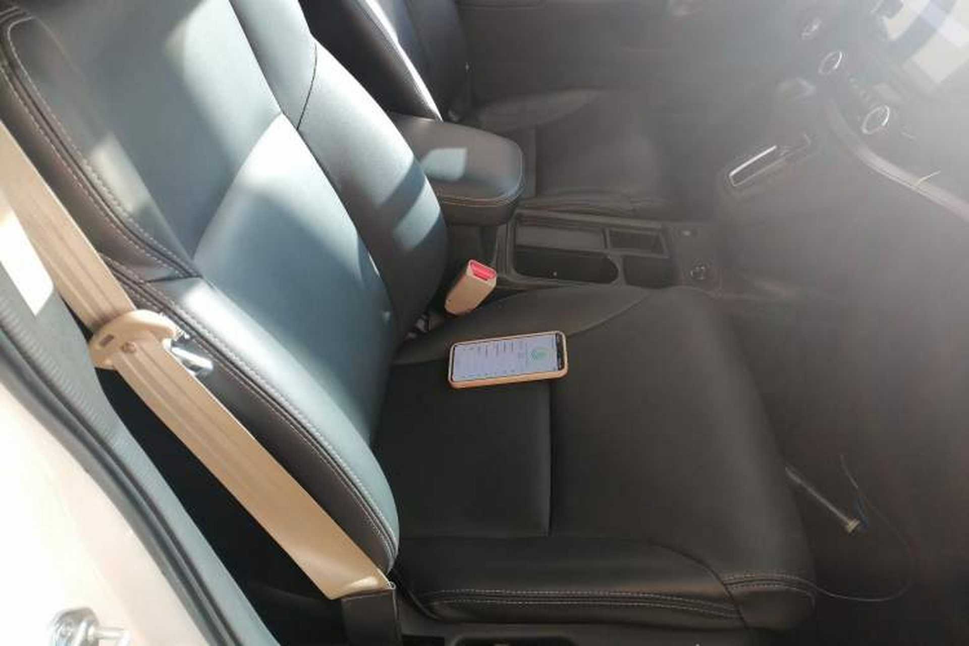 Used Honda CR-V 2016 2.0L Two-Wheel Drive Classic Edition Right Front Seat