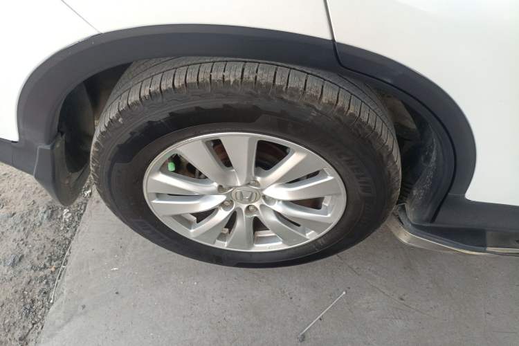Used Honda CR-V 2016 2.0L two-wheel drive Urban Edition Right Rear Wheel Hub