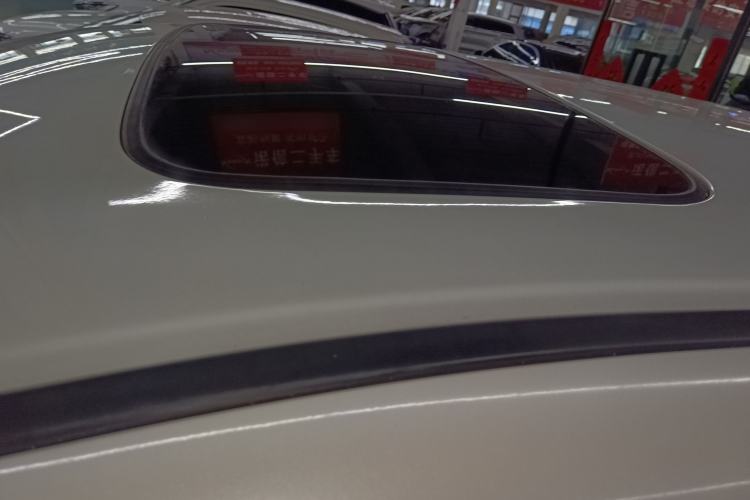 Used Honda CR-V 2016 2.0L two-wheel drive Urban Edition Roof
