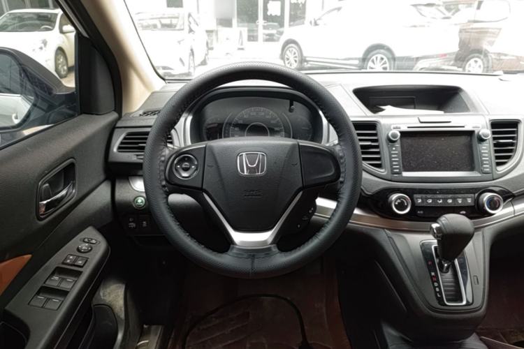 Used Honda CR-V 2016 2.0L Two-Wheel Drive Classic Edition Steering Wheel