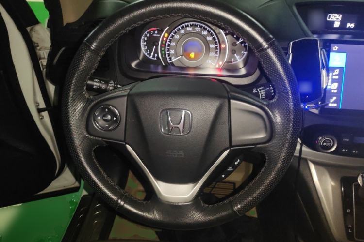 Used Honda CR-V 2016 2.0L two-wheel drive Urban Edition Steering Wheel