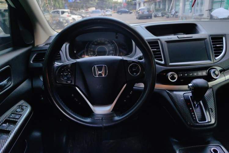 Used Honda CR-V 2016 2.0L two-wheel drive Urban Edition Steering Wheel