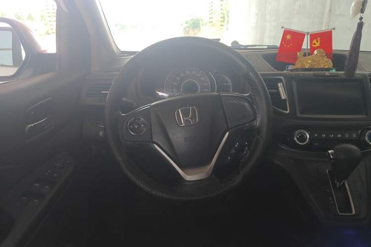 Used Honda CR-V 2016 2.0L two-wheel drive Urban Edition Steering Wheel