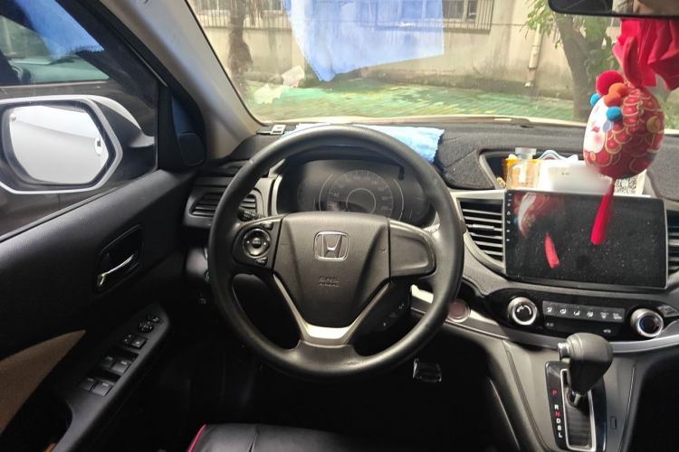 Used Honda CR-V 2016 2.0L two-wheel drive Urban Edition Steering Wheel