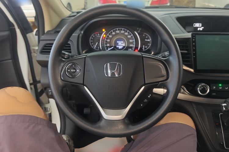 Used Honda CR-V 2016 2.0L two-wheel drive Urban Edition Steering Wheel