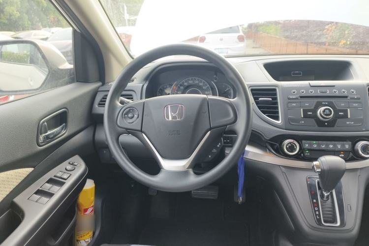Used Honda CR-V 2016 2.0L two-wheel drive Urban Edition Steering Wheel