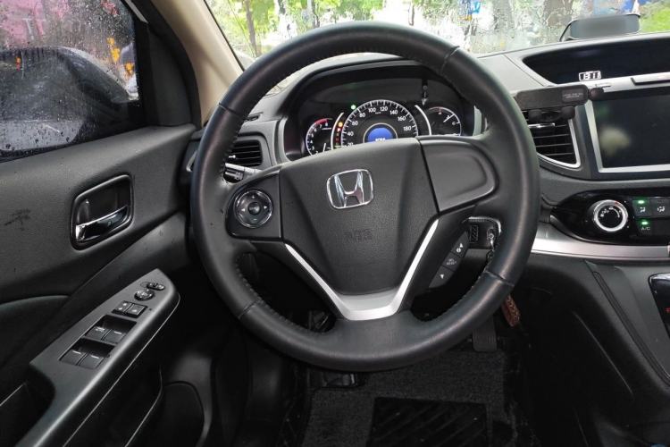 Used Honda CR-V 2016 2.0L two-wheel drive Urban Edition Steering Wheel