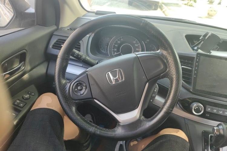 Used Honda CR-V 2016 2.0L two-wheel drive Urban Edition Steering Wheel