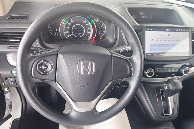 Used Honda CR-V 2016 2.0L two-wheel drive Urban Edition Steering Wheel